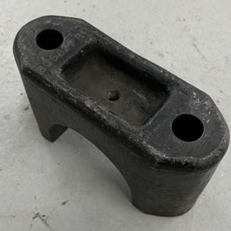 International 3-5 rockshaft casting